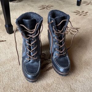 Sperry Gray and Brown Women's Boots